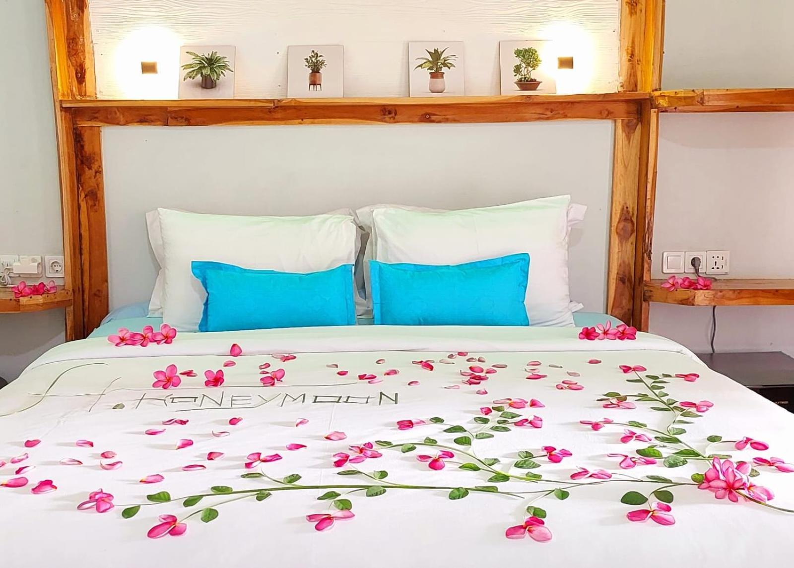 Marta House Gili Air Hotel Exterior foto