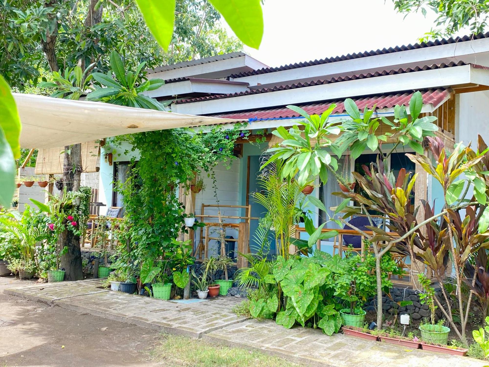 Marta House Gili Air Hotel Exterior foto