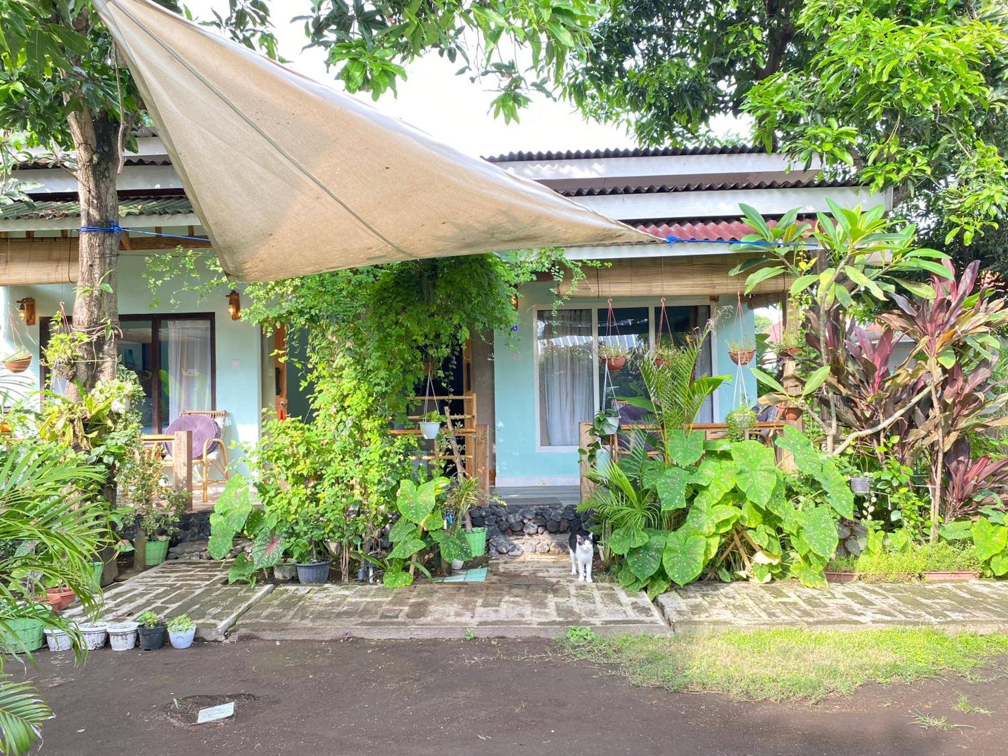 Marta House Gili Air Hotel Exterior foto